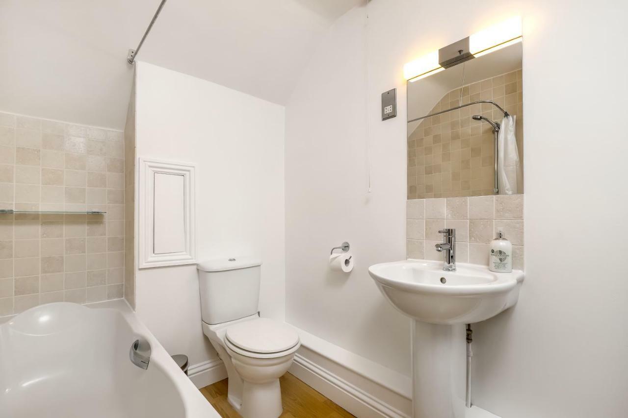 Gorgeous Apartment In The Centre Of Winchester Zewnętrze zdjęcie